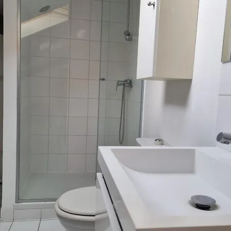 Apartment T2 Bright Near Square Des Batignolles Paris